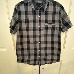 Hurley Large button-down short sleeve gray/black